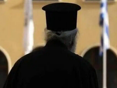 Απίστευτο συμβάν: Ιερέας μπήκε μέσα στον...