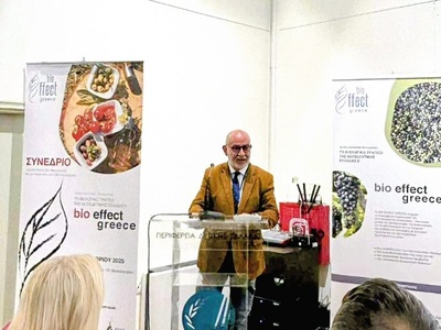 Ο Αντιπεριφερειάρχης Π. Σακελλαρόπουλος ...