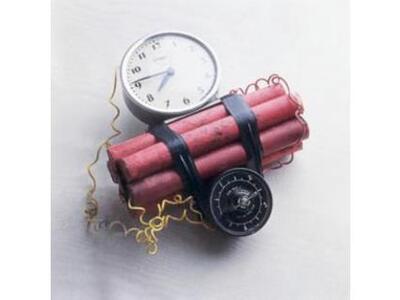 Εκρηκτικός μηχανισμός σε μεσιτικό γραφείο