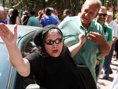 Η Ελένη Λουκά την είχε στημένη στη Φώφη!...