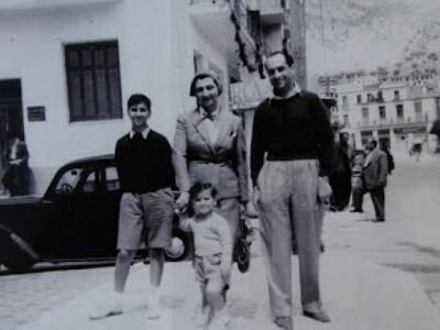 H οικογένεια Φρεντ Μπάρρυ στην Πάτρα