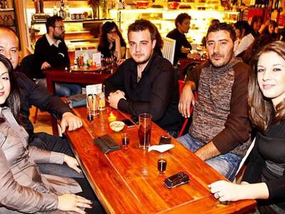 Οι παρευρισκόμενοι δοκίμασαν και απόλαυσ...