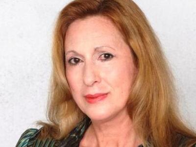 Πάτρα: Δυναμική επάνοδος της ζωγράφου Βά...