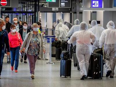 "Πολύ μακρά πανδημία" βλέπει ο...