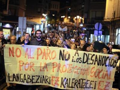 Ισπανία: Ξεχιλίζει η οργή για τις εξώσει...