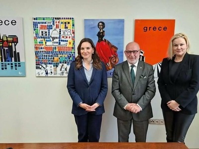 Συνάντηση εργασίας στο υπουργείο Τουρισμ...