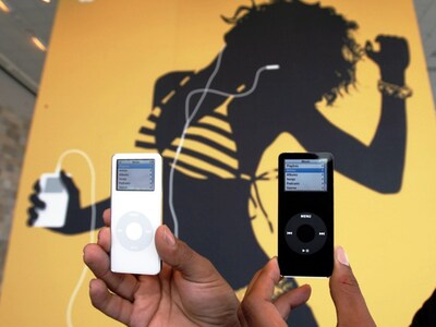 Μείωση των ντεσιμπέλ στα MP3 players ζητ...