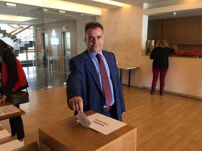 Η Χώρα χρειάζεται «γκάζι», για να μην τρ...