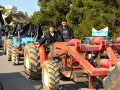 Σκέψεις των αγροτών της Ηλείας για απόσυ...