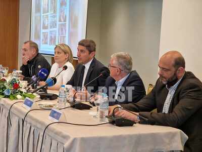 Πάτρα: Συνάντηση Λευτέρη Αυγενάκη με στε...