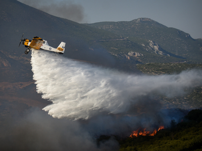 Πυρκαγιές: Η εικόνα σε Βόλο, Λαμία, Ρόδο...