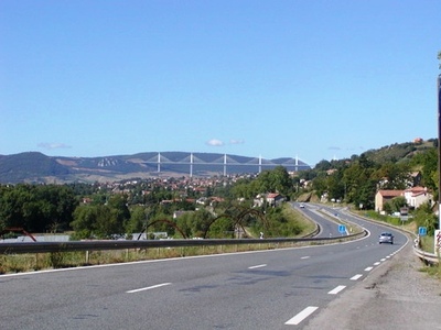 Πρωτοβουλία για καλαίσθητα ηχοπετάσματα ...