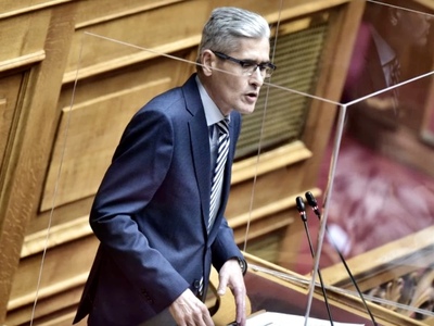 Το Πρωτοχρονιάτικο μήνυμα του Άγγελου Τσ...