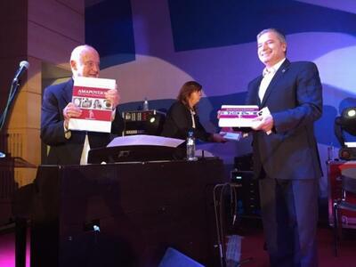 Δείτε στιγμιότυπα από τη συναυλία - αφιέ...