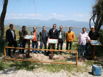 Εγκατάσταση πληροφοριακών πινακίδων στην...