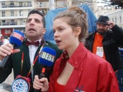 OΛΗ Η ΠΑΤΡΑ πόζαρε στον φακό του thebest...