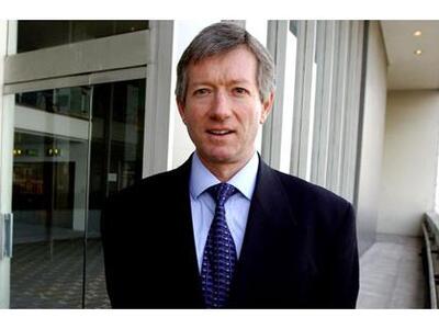 Ο καλλιτεχνικός διευθυντής της Φιλαρμονι...