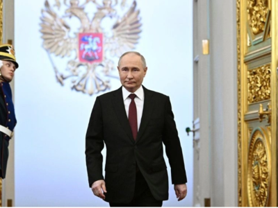Ρωσία: Ορκίστηκε για πέμπτη φορά πρόεδρο...