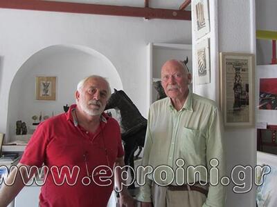 Ο Ντέκερ με τον Αποστόλη Κοσμόπουλο