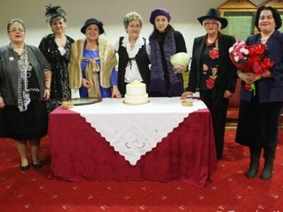 Οι "Ταξιδευτές της πρόζας" ξεκ...