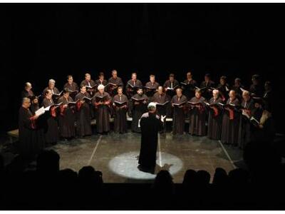 Ο Βυζαντινός χορός της Πολυφωνικής της Π...