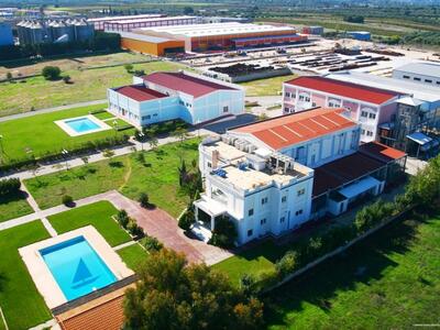 Οι εγκαταστάσεις της φαρμακοβιομηχανίας