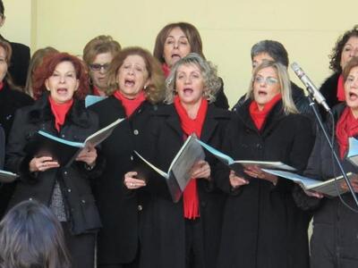 Πάτρα: Χριστουγεννιάτικες μελωδίες από τ...