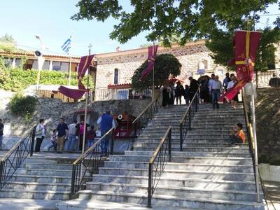 Αχαΐα: Πλήθος πιστών στον φετινό εορτασμ...