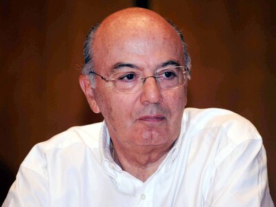 Πέθανε ο Λάμπης Νικολάου πρώην Πρόεδρος ...