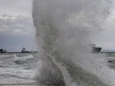 Δριμύ ψύχος, σφοδροί άνεμοι σε όλη τη χώ...
