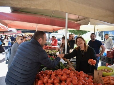 Ο Θεμιστοκλής-Ανδρέας Μπάκας στις λαϊκές Ταραμπούρα και Έξω Αγυιάς