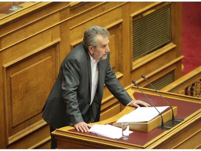 Βουλευτής του ΣΥΡΙΖΑ στο Υπουργείο: Καιγ...