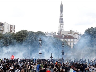 Γαλλία: Διαδηλώσεις στο Παρίσι και σε άλ...