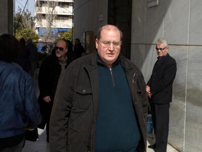 Φίλης προς Ιερώνυμο: Το Υπουργείο συνεχί...