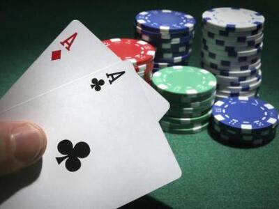 Έπαιζαν "21" μέσα στην ψησταριά