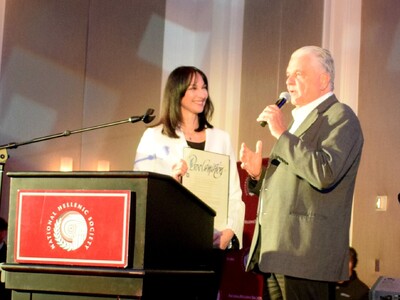 Βραβεύτηκε η Υπουργός Τουρισμού Έλενα Κο...