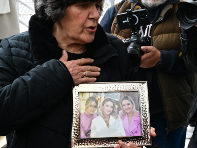 Δίκη για τα Τέμπη: Συγκίνηση, η γιαγιά τ...