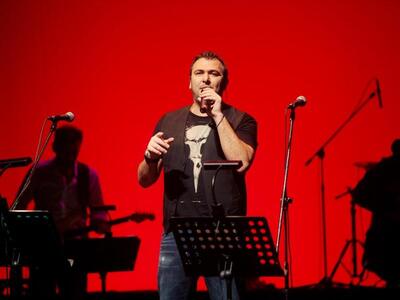 Ο Αντώνης Ρέμος στην Πάτρα