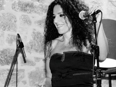Οι Nassia & the VIPerformers live το...
