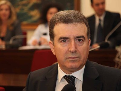 Συγχαρητήρια Παπανδρέου σε Χρυσοχοΐδη