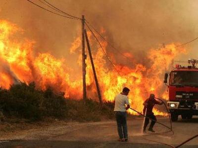 Φωτιές παντού σε όλη τη Δυτική Ελλάδα, κ...