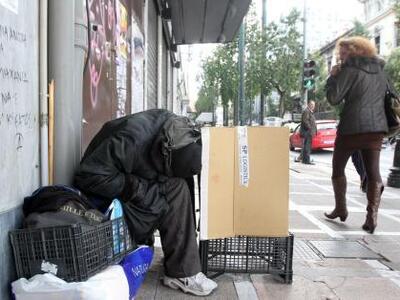 Πάτρα:Σκηνές που συγκλονίζουν στα εξωτερ...