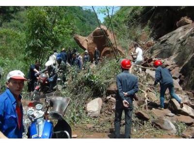 Κίνα: 164 νεκροί, 6.700 τραυματίες απο τον σεισμό