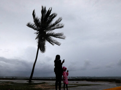 Τζαμάικα: Συναγερμός για τον τυφώνα Meli...