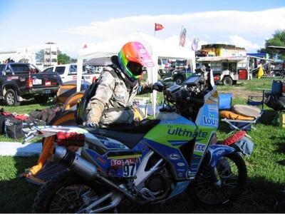 Τραυματίστηκε αλλά συνεχίζει ο Βασίλης Ο...