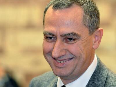 "Επικοινωνιακή πιρουέτα του ΠΑΣΟΚ σ...