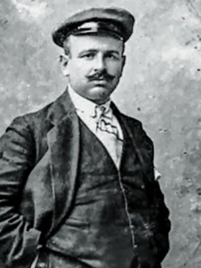 Ο ποντιακής καταγωγής υπουργός Πρόνοιας ...