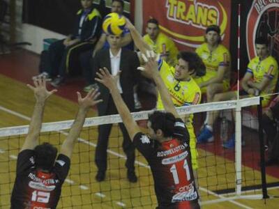 Παναχαϊκή: Με το "μαγικό" σερβ...