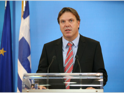 Μαζεύουν τα περί ενιαίου ΦΠΑ μετά τις αντιδράσεις