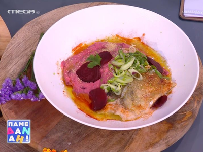 Ο chef Τίμος  φτιάχνει μπακαλιάρο σκορδα...